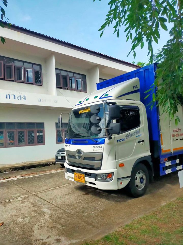 รุ่งโรจน์ รถรับจ้างขนย้าย